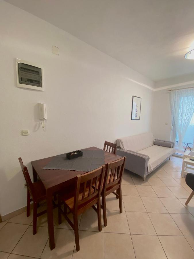 Kaštela Apartment Doris מראה חיצוני תמונה